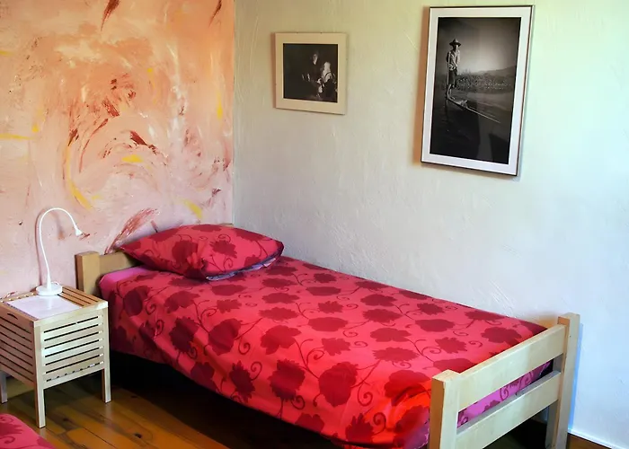 בית נופש De Cabrieres *